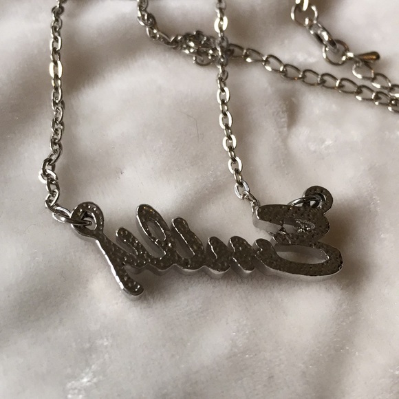 Emily Cursive Name Necklace Silver - Picture 5 of 5